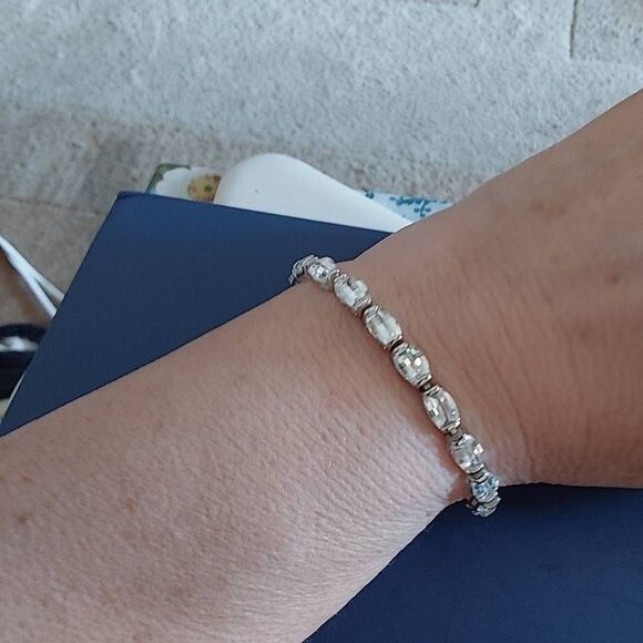 Gorgeous 21 Ct. Oval Mirror Checkerboard Cut Lab White Sapphire Link Bracelet - Picture 7 of 8